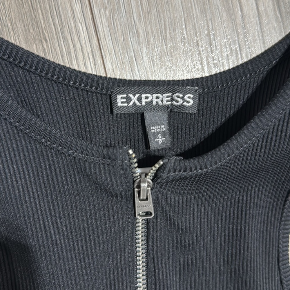 Express bodysuit - Picture 3 of 3